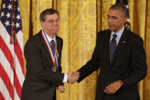 Arthur-D.-Levinson-with-president-obama